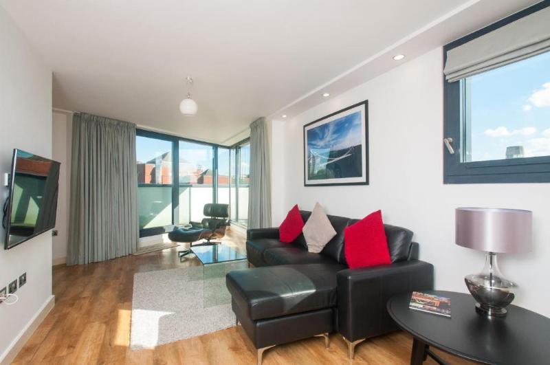 Cleyro Apts Finzels Reach